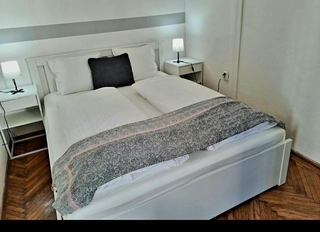 Csanady Fabulous Apartment Budapest Esterno foto